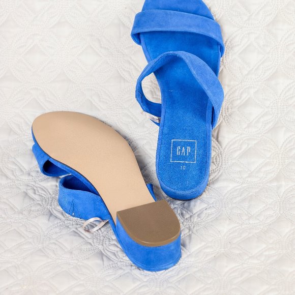 NEW GAP royal blue  suede strap sandals - 10 - Picture 2 of 5